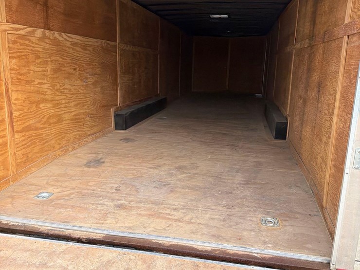 2017-empire-99”-x-36ft-enclosed-bumper-hitch-trailer--very-nice-trailer-image-24