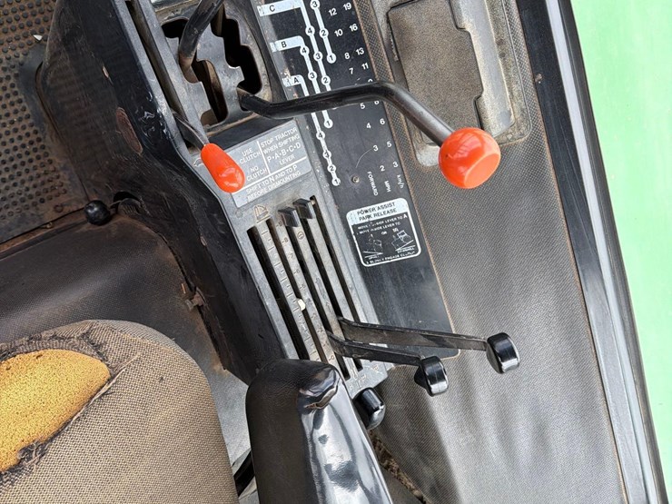 john-deere-4430-image-43