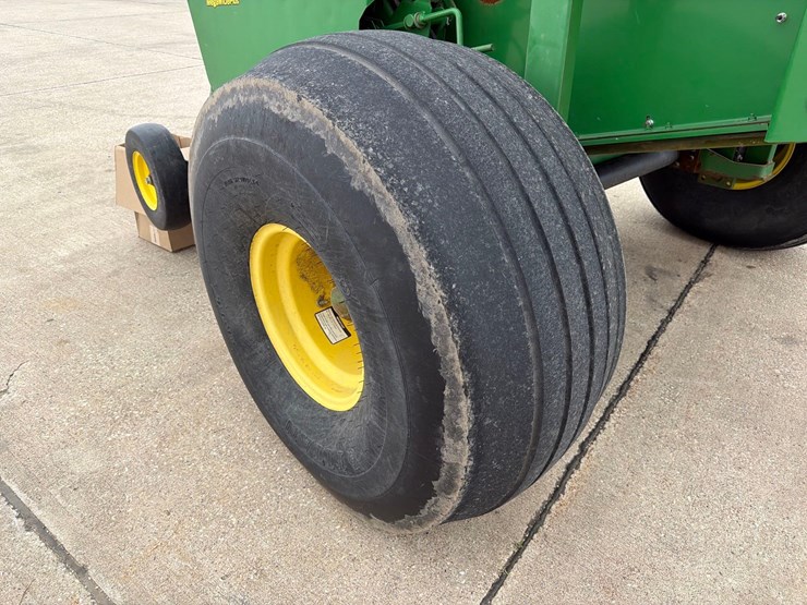 john-deere-469-image-8