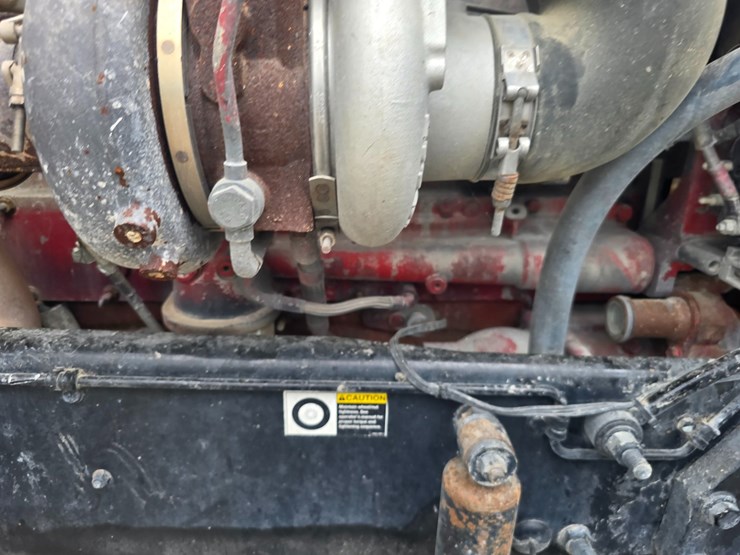 2011-peterbilt-388-image-57