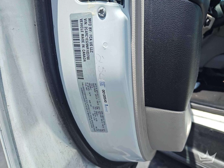 2022-chrysler-voyager-image-5