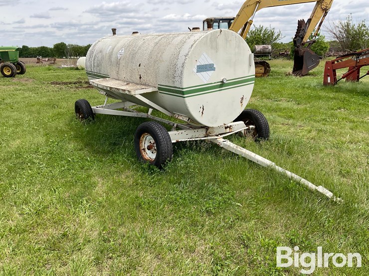 1000-gallon-tank-on-running-gear-image-3