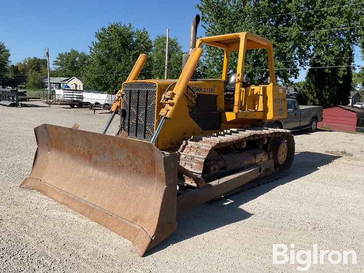 1990-deere-850b-image-1