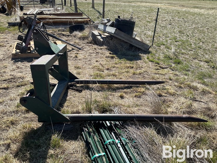 shop-built-3-pt-bale-sled/spear-image-4