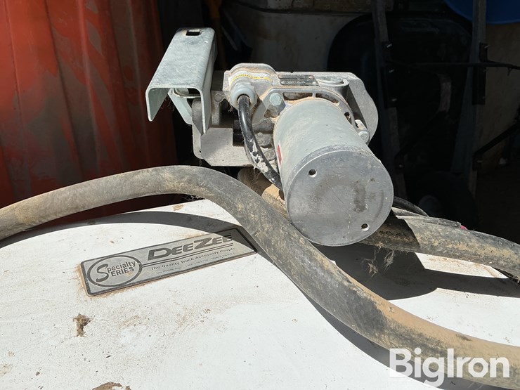 deezee-110-gal-transfer-tank-w/pump-image-11