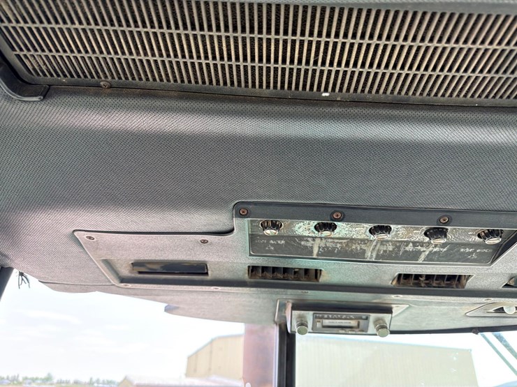 john-deere-4640-image-48