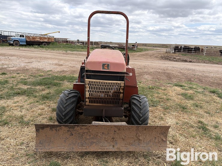 2004-ditch-witch-rt40-image-2
