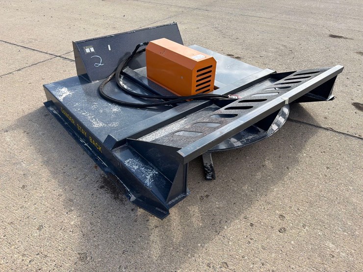 2025-wolverine-skidloader-72”-whirly-mower-image-2