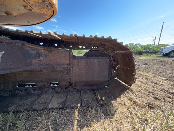 2012-caterpillar-321d-excavator-image-17