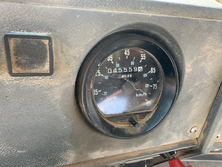 1996-mack-rd688c-cement-truck-image-57