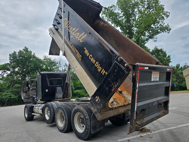 2015-kenworth-t800-image-85
