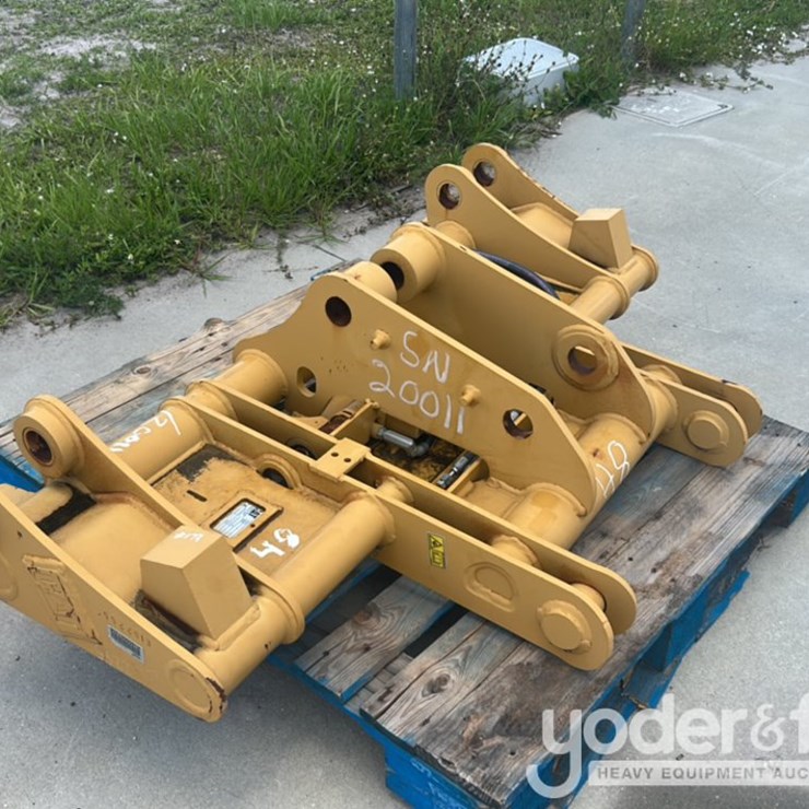 CATERPILLAR 450