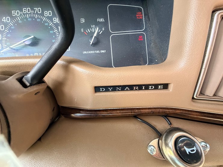 #24067-•-1994-buick-roadmaster-passenger-car-image-46