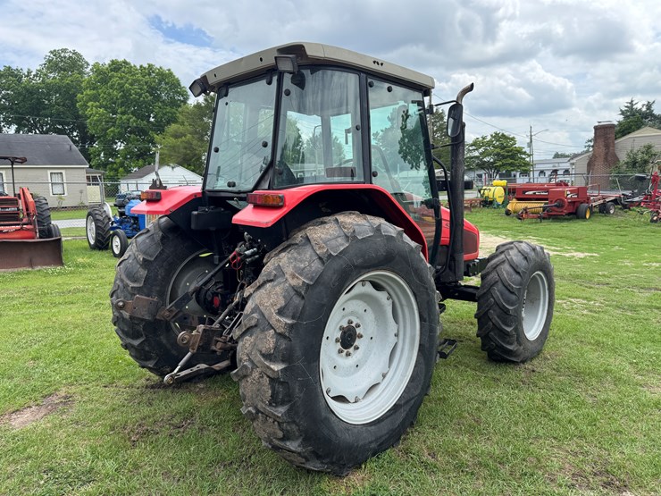 2003-massey-ferguson-4355-image-3