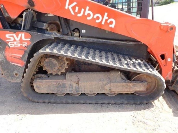 2023-kubota-svl65-2-image-40