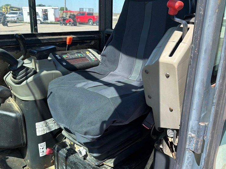 2001-bobcat-331e-image-40
