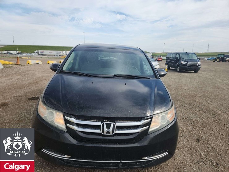 2016-honda-odyssey-image-8