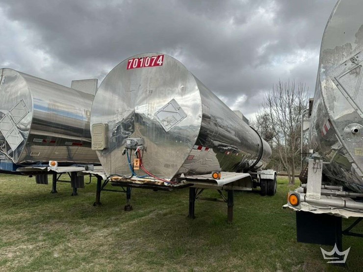 1987-polar-tank-image-4