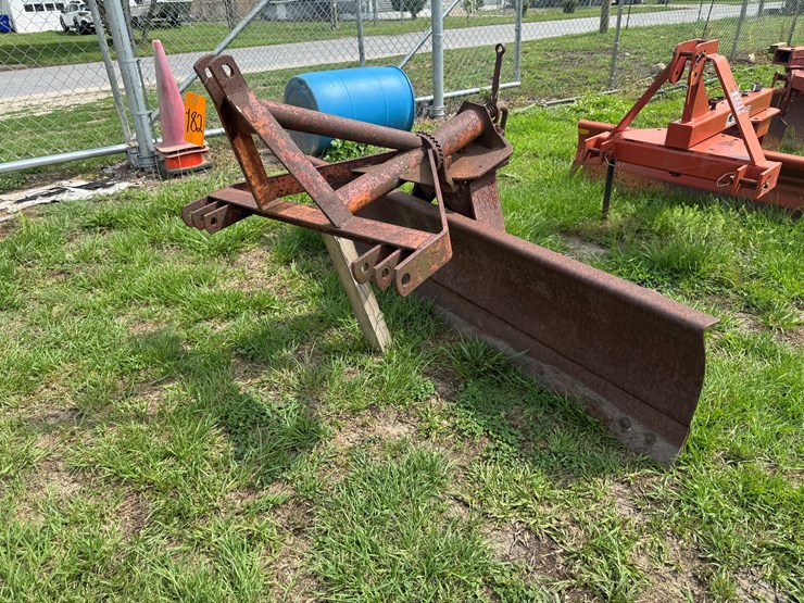 bush-hog-7'-drag-with-manual-adjust-image-1