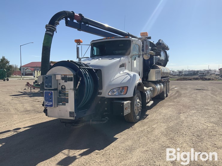 2012-kenworth-t440-image-1