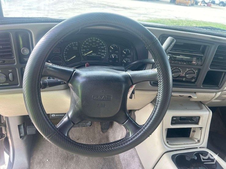 2000-gmc-yukon-image-10