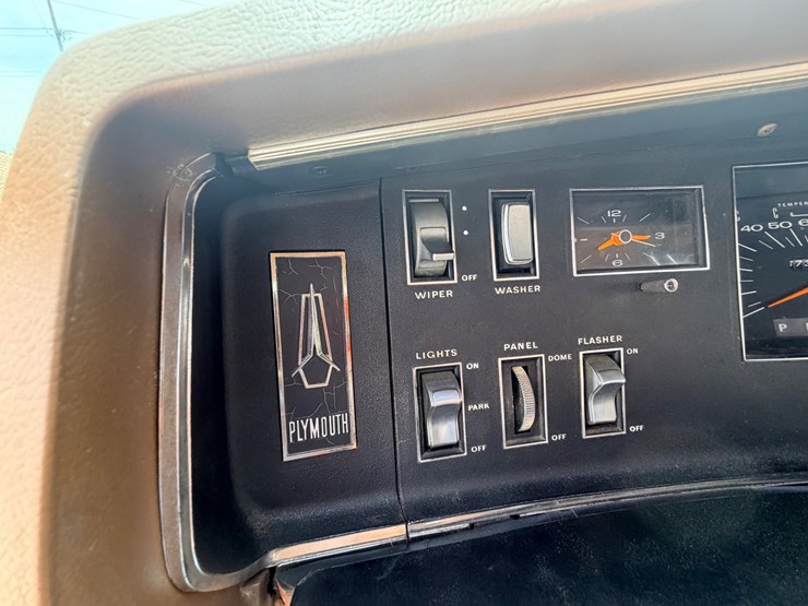 #24070-•-1969-plymouth-fury-image-43