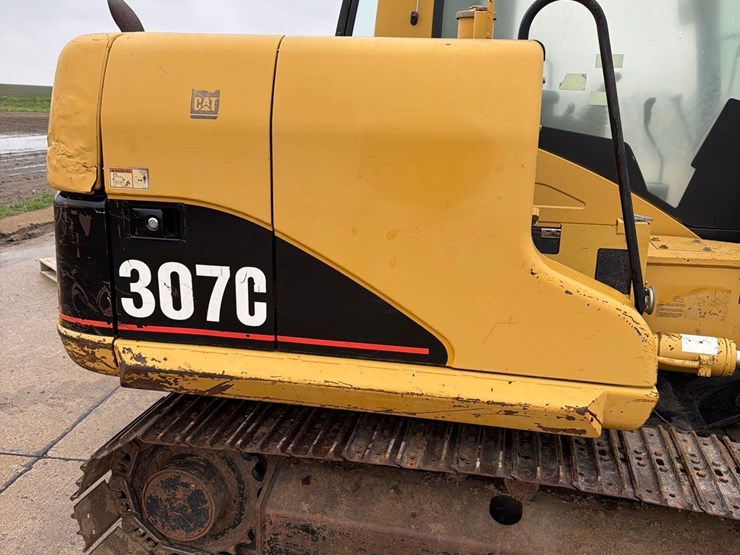 caterpillar-307c-image-36