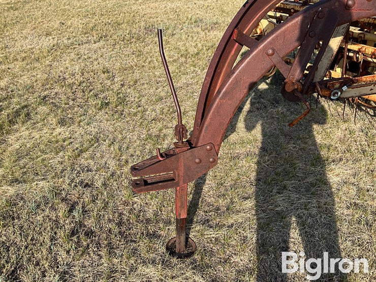new-holland-56-image-9