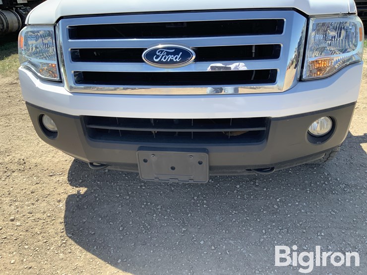 2013-ford-expedition-image-10