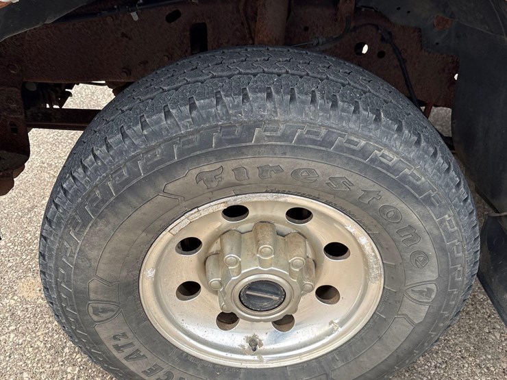 2001-ford-f250-image-24