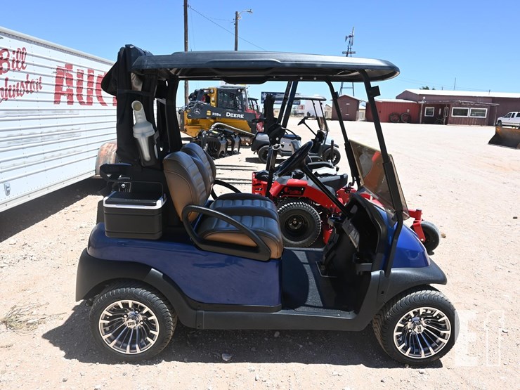 blue-golf-cart-unknown-50811-image-1