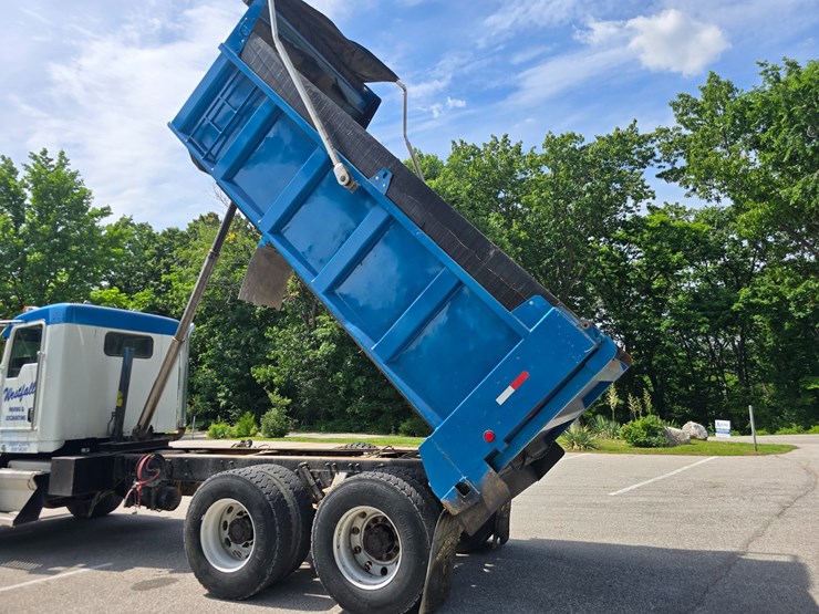 2003-kenworth-t800-image-40
