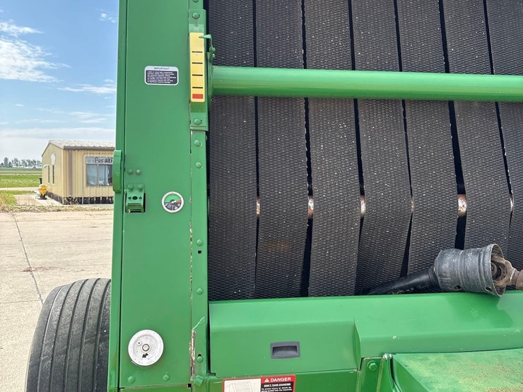 john-deere-569-image-18