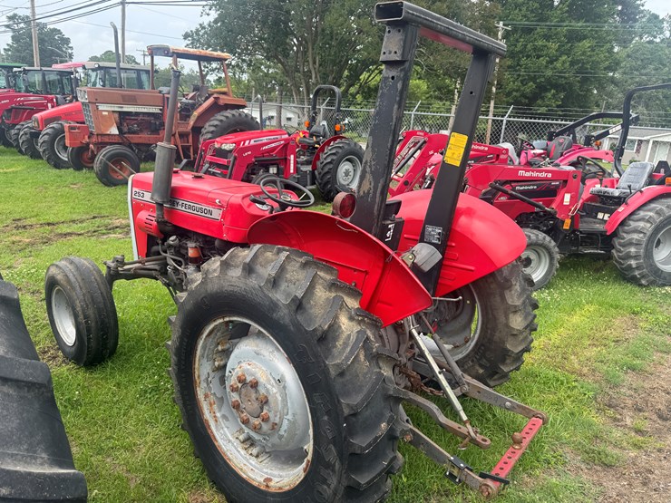 1990-massey-ferguson-253-image-4