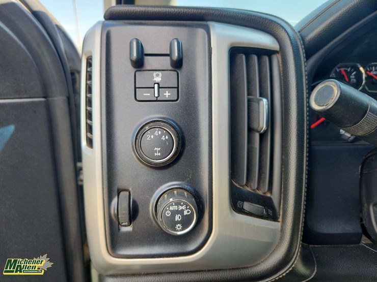 2015-gmc-sierra-3500hd-image-21
