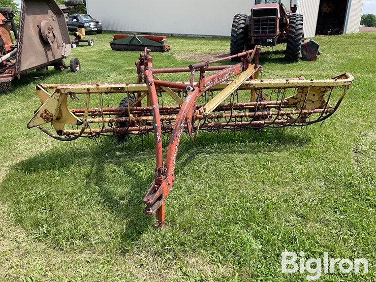 new-holland-258-image-2