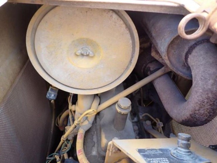 1989-deere-550g-image-51