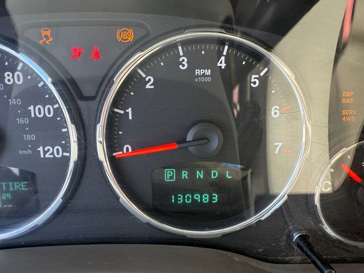 2008-jeep-liberty-image-50