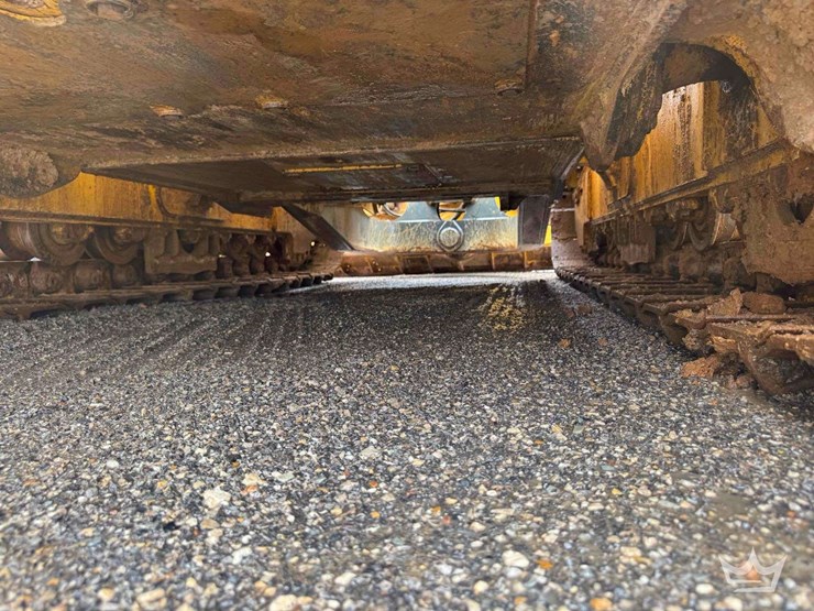 2021-deere-850l-wlt-image-48