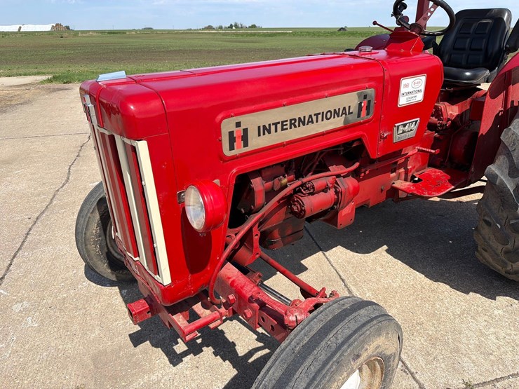1961-international-b-image-18