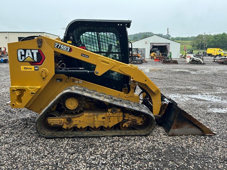 2023-caterpillar-279d3-image-5