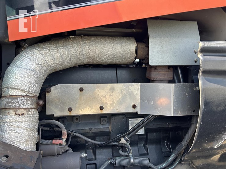 2005-agco-dt180a-image-41