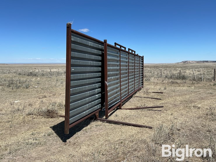 portable-free-standing-wind-break-panels-image-3