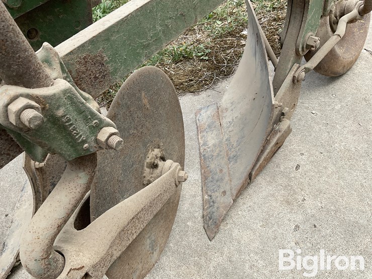 john-deere-125-image-14