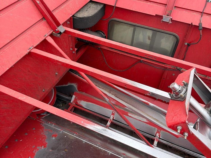 2001-massey-ferguson-8780xp-image-80