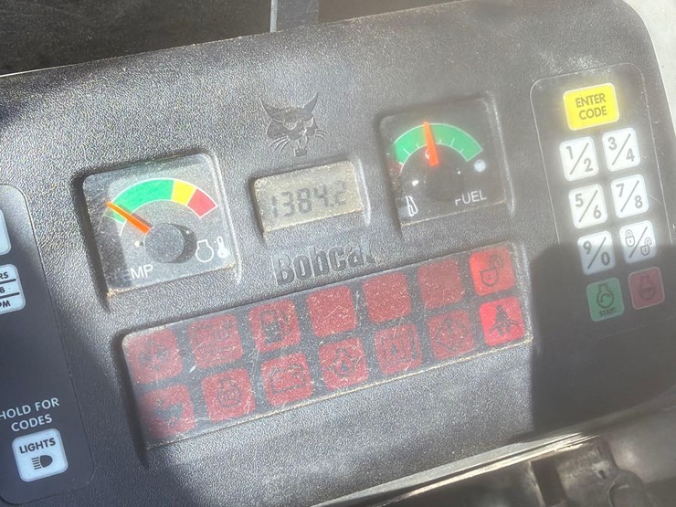 2001-bobcat-331e-image-43
