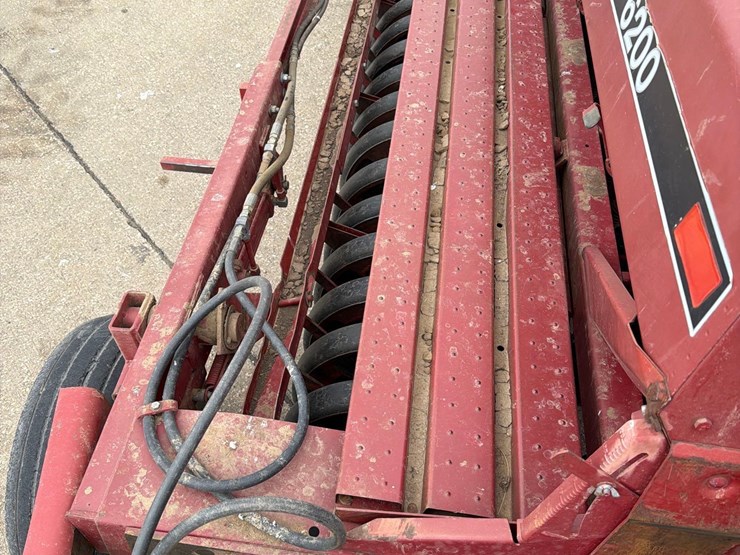case-ih-6200-image-42