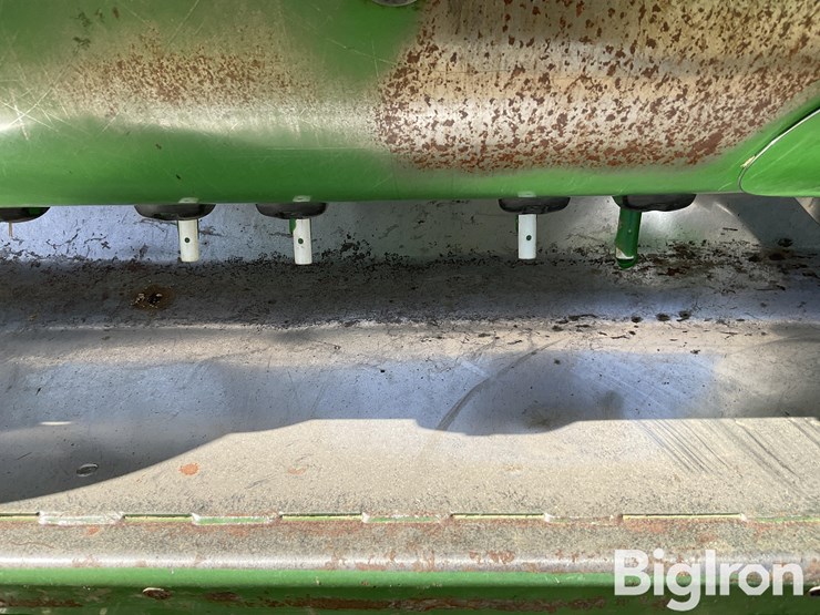 2009-john-deere-630f-image-17