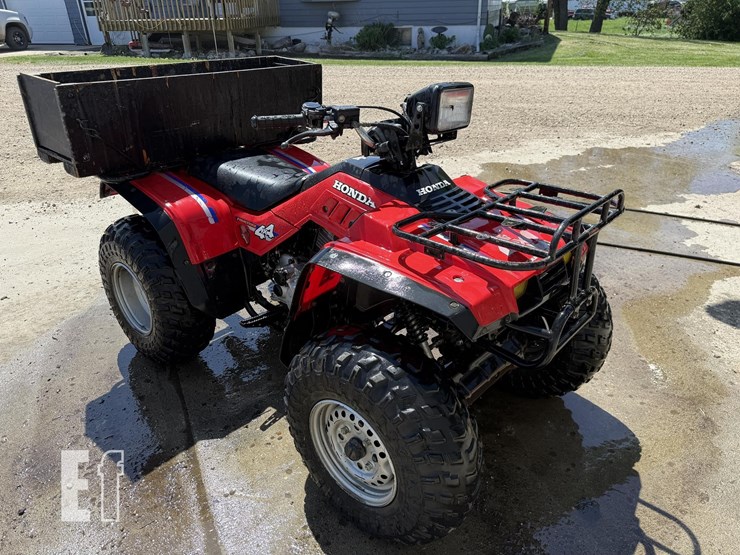 1986-honda-fourtrax-350-image-3