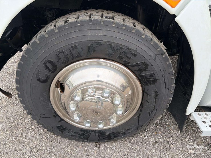 2014-kenworth-t370-image-20